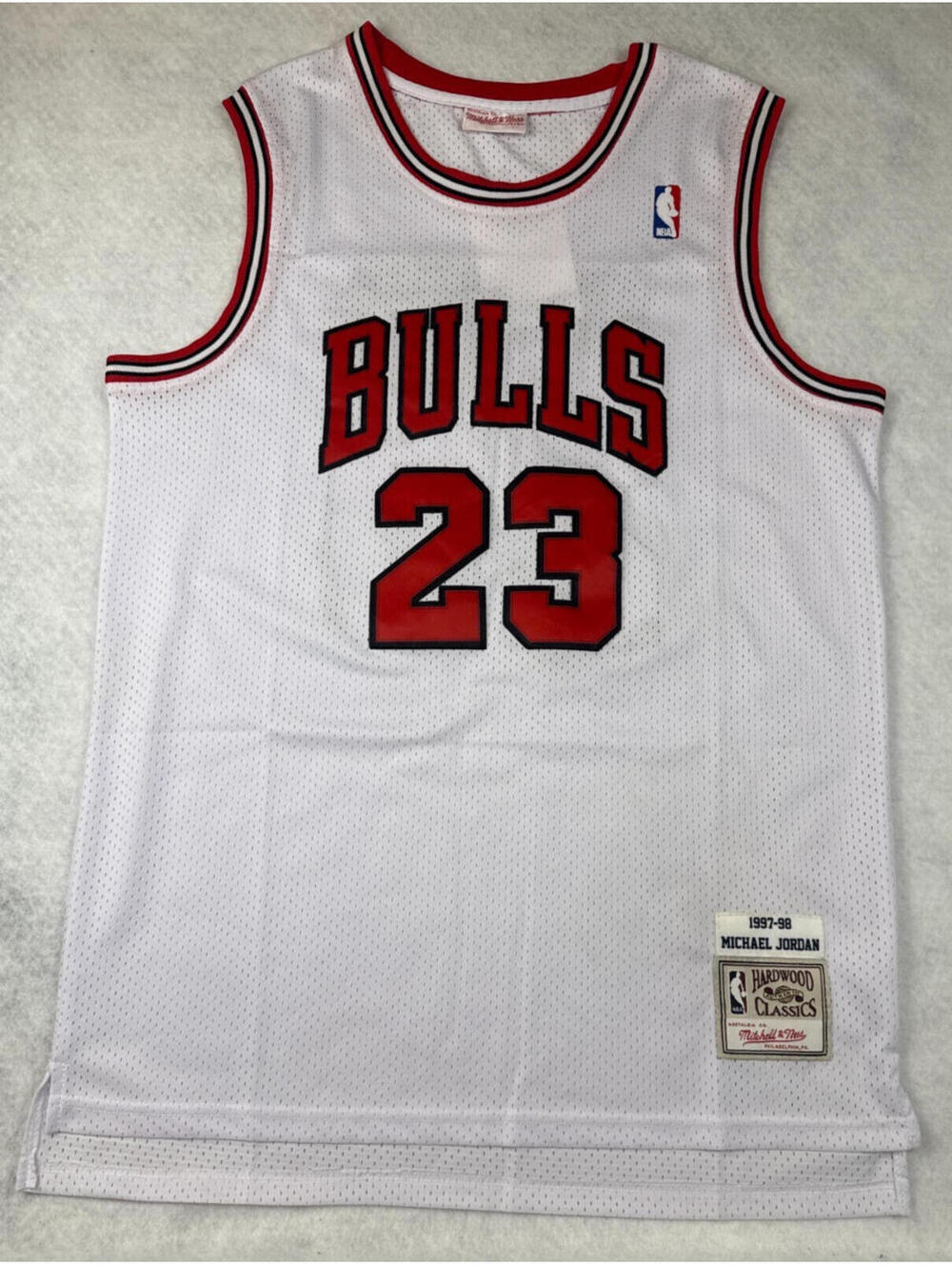 Mitchell & Ness Michael Jordan Bulls #23 1997-98 Authentic Jersey White XL NBA